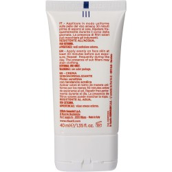 ريلاستيل اكنستيل كريم بمعامل حماية 50 | 40 مل ريلاستيل اكنستيل كريم بمعامل حماية 50 | 40 مل