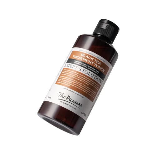 ذا بايونيرز تونر معالج بالشاي الأسود | 200 مل